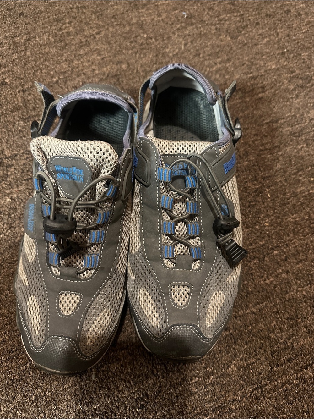 Men's Gray and Blue Athletic Sneakers with Quick-Lace Systemsize 8 M